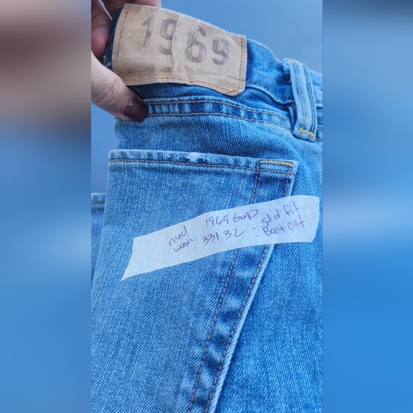 GAP Men's Standard Fit Boot Cut Med. Was Light Blue Jeans 33/32 - Picture 3 of 4